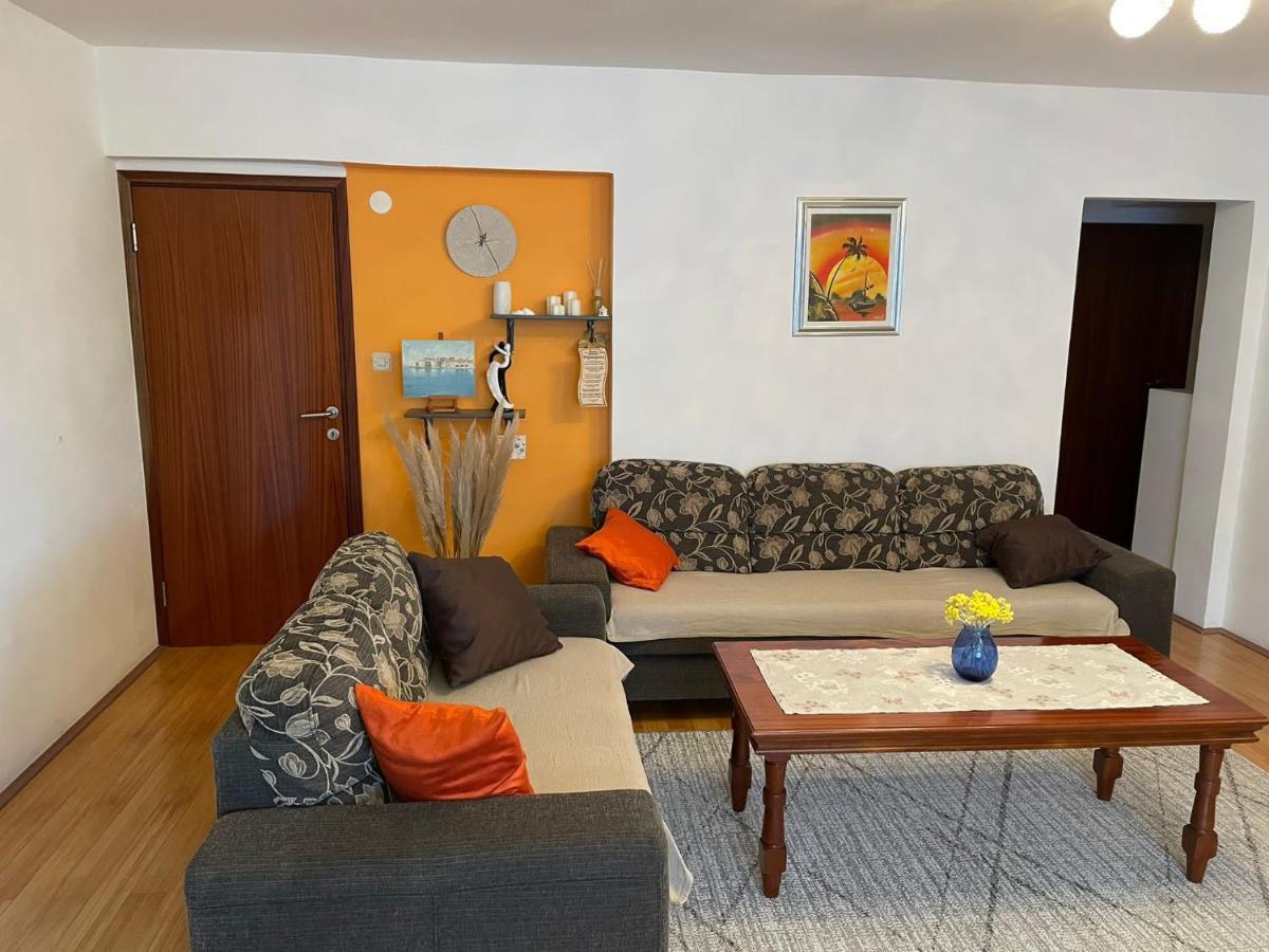 Apartment Finally Kastel Stari Exterior photo